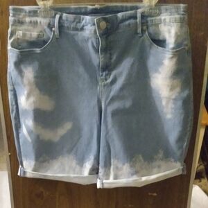 Women's Gloria Vanderbilt Detressed Short, 16, Wash Demin, pre-owned